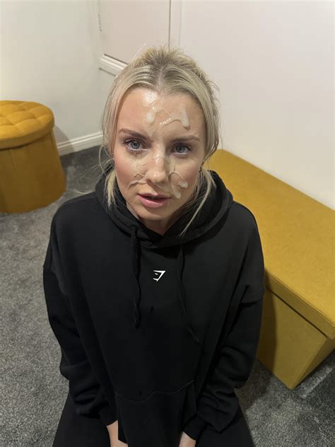 Free Shemale Huge Facial Porn Videos .